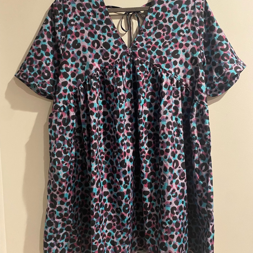 Leopard Print V-Neck Dress